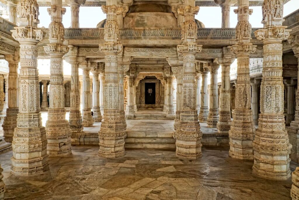 Ranakpur Jain temple pillars
