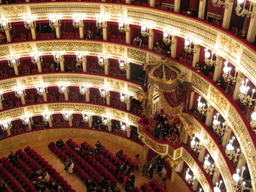 Top things to do in Naples, Italy- #naples #napoli #italy #gastrotravelogue #travelblog #europe #traveltips #whattodo #IUNESCO #markets #castle #spaccanapoli #sfogliatella #foodies #christmas #opera