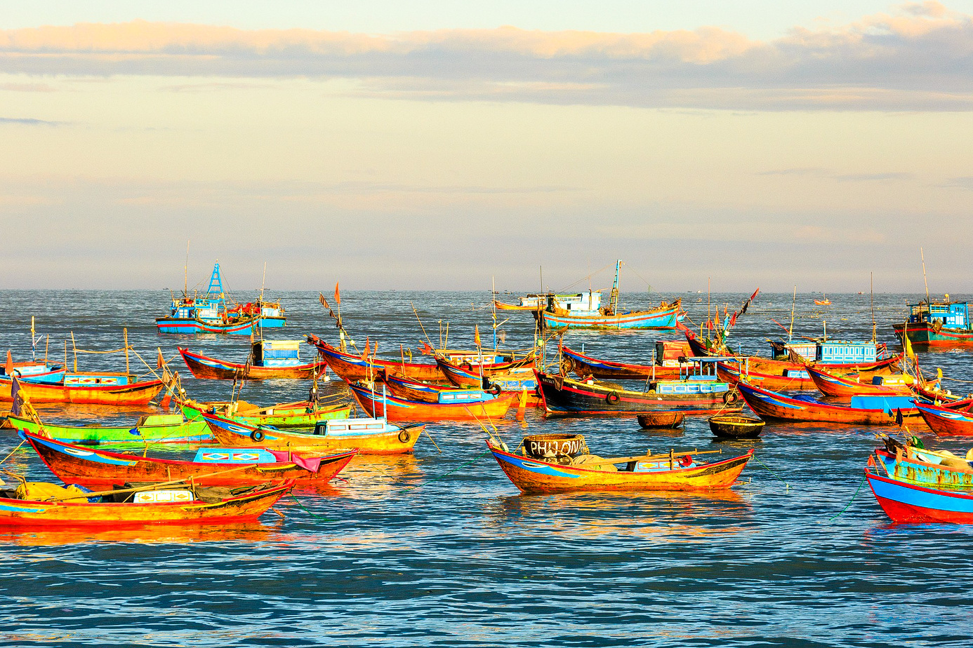 The top 10 destinations in Vietnam - #vietnam #hoian #saigon #hochiminh #hue #halong #travel #gastrotravelogue #mekong #floatingmarket 