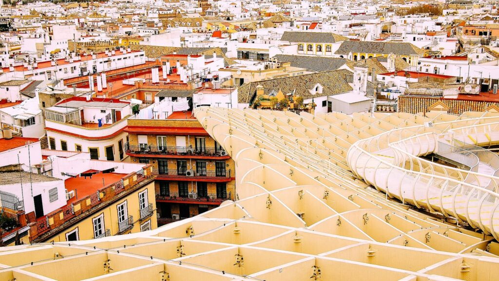 15 of the best things to do in Seville - #seville #spain #sevilla #andalucia #thingstodo #foodies #tapas #flamenco #latriana #espana # alcazar #lassetas #metropol
