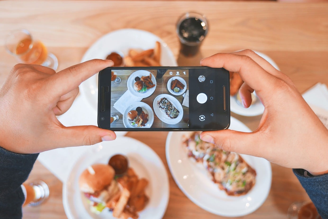 Food photography tips -how to take awesome shots while travelling - #foodphotos #foodpics #foodies #foodphotography #foodphotos #photograhytips