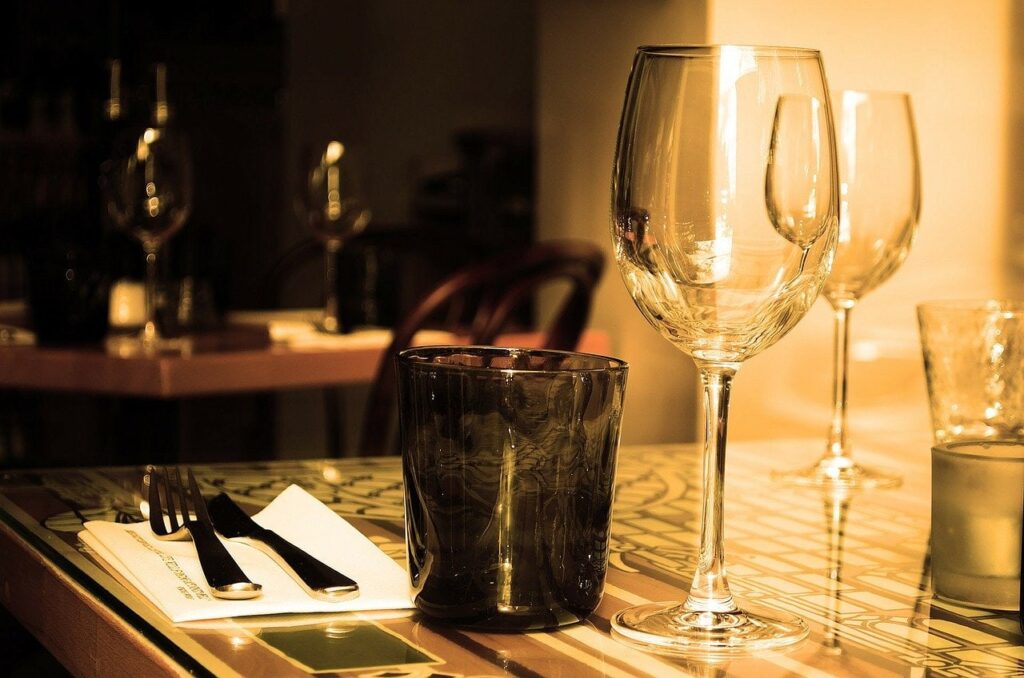 Food photography tips -how to take awesome shots while travelling - #foodphotos #foodpics #foodies #foodphotography #foodphotos #photograhytips