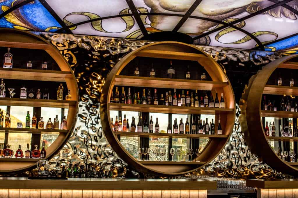 Angel's Share wine bar Porto Portugal