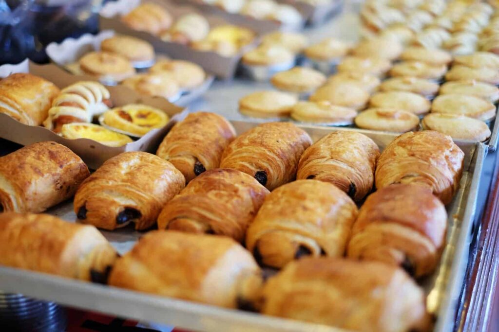 pain au chocolat frnech pastry