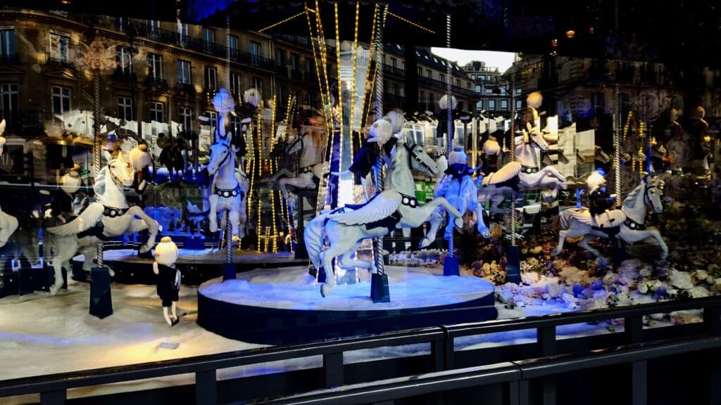Christmas window in Paris