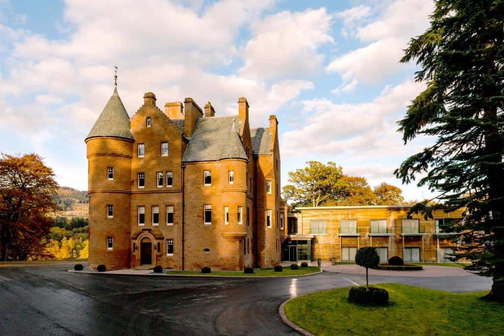 Fonab Castle Hotel - Scotland castle stay